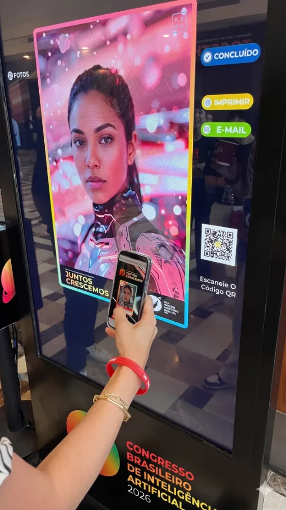 Experiência de totem com IA para ativações